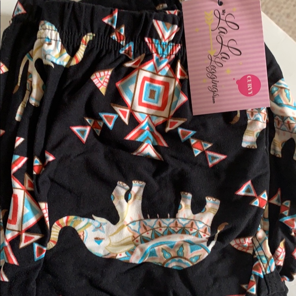 Leggings - black with elephants